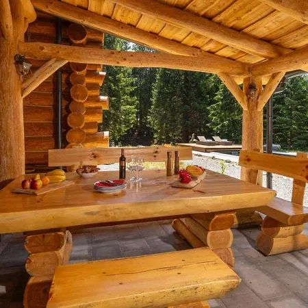Villa Arka *